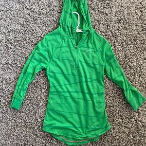 Nike 3/4 sleeve running sweater